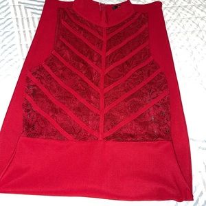 Vestido rojo marrón